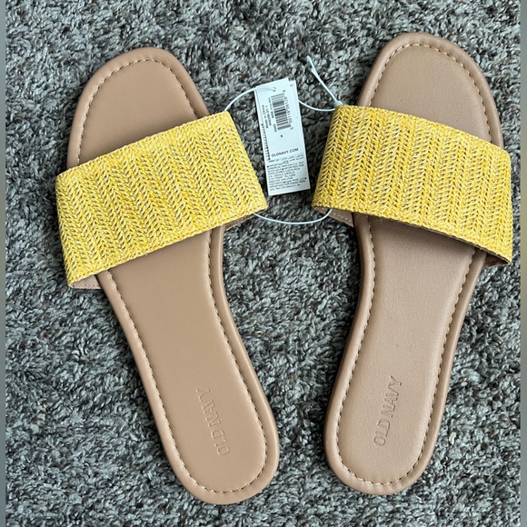 NWT OLD NAVY SANDALS - 3 Pairs - Picture 3 of 5